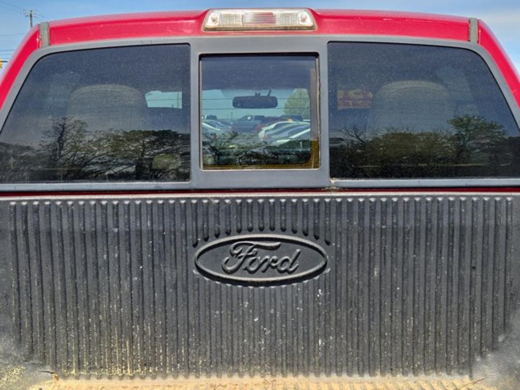 2010 Ford F-150 XLT photo