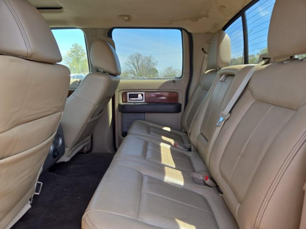 2010 Ford F-150 XLT photo