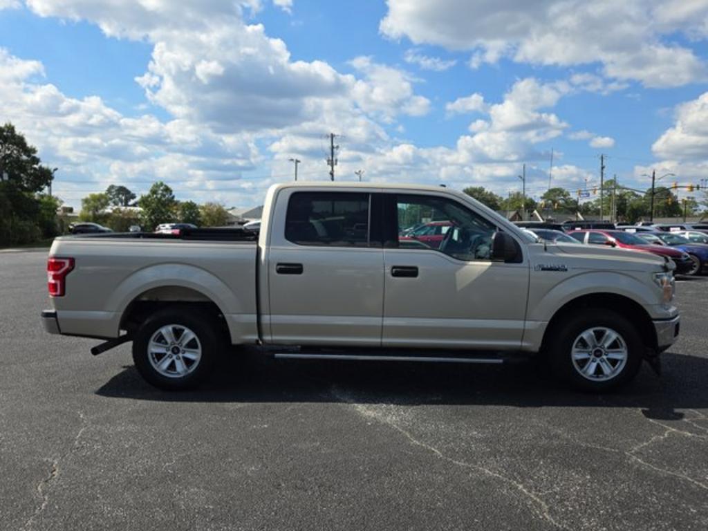 2018 Ford F-150 - $17,995