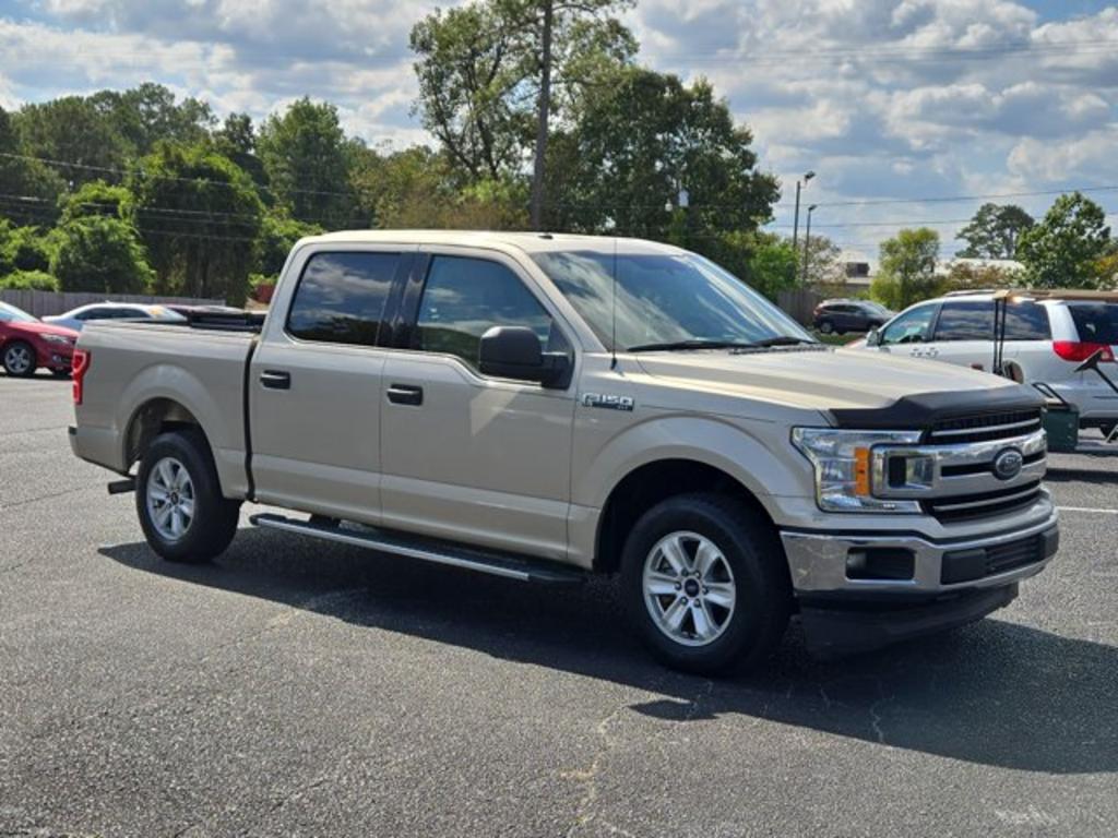 2018 Ford F-150 - $17,995