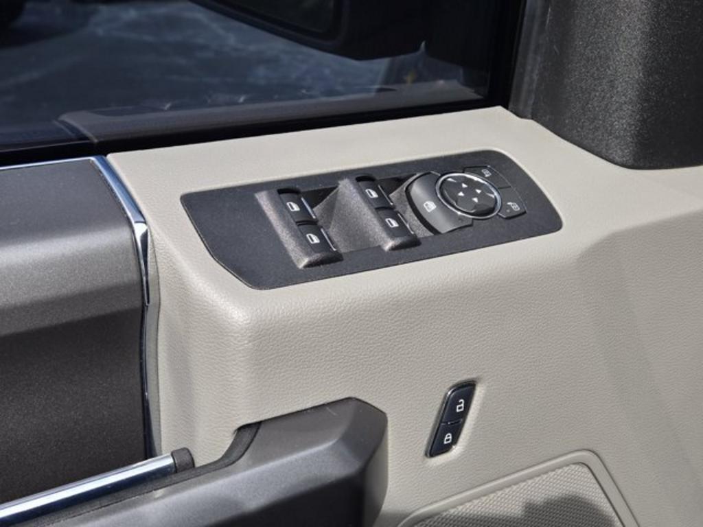 2018 Ford F-150 - $23,995