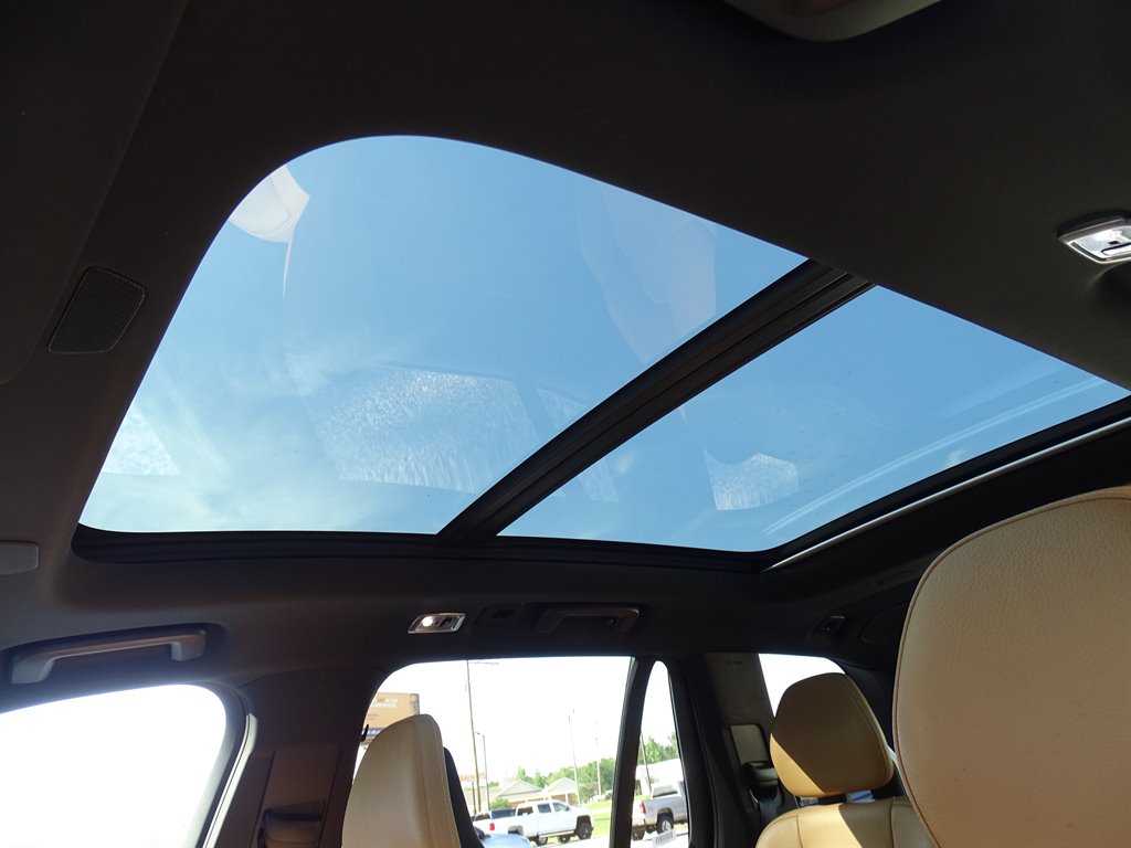 2018 Volvo XC90 T6 - Momentum photo