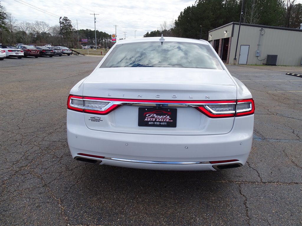 2020 Lincoln Continental photo