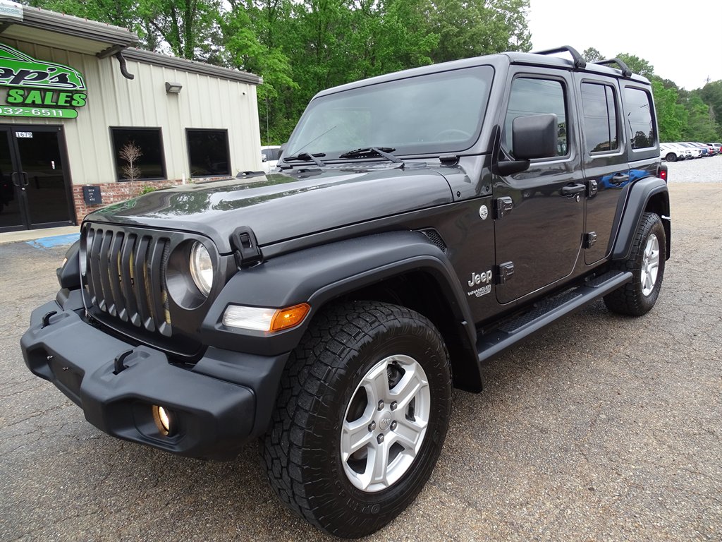 2018 Jeep All-New Wrangler Unlimited Sport photo