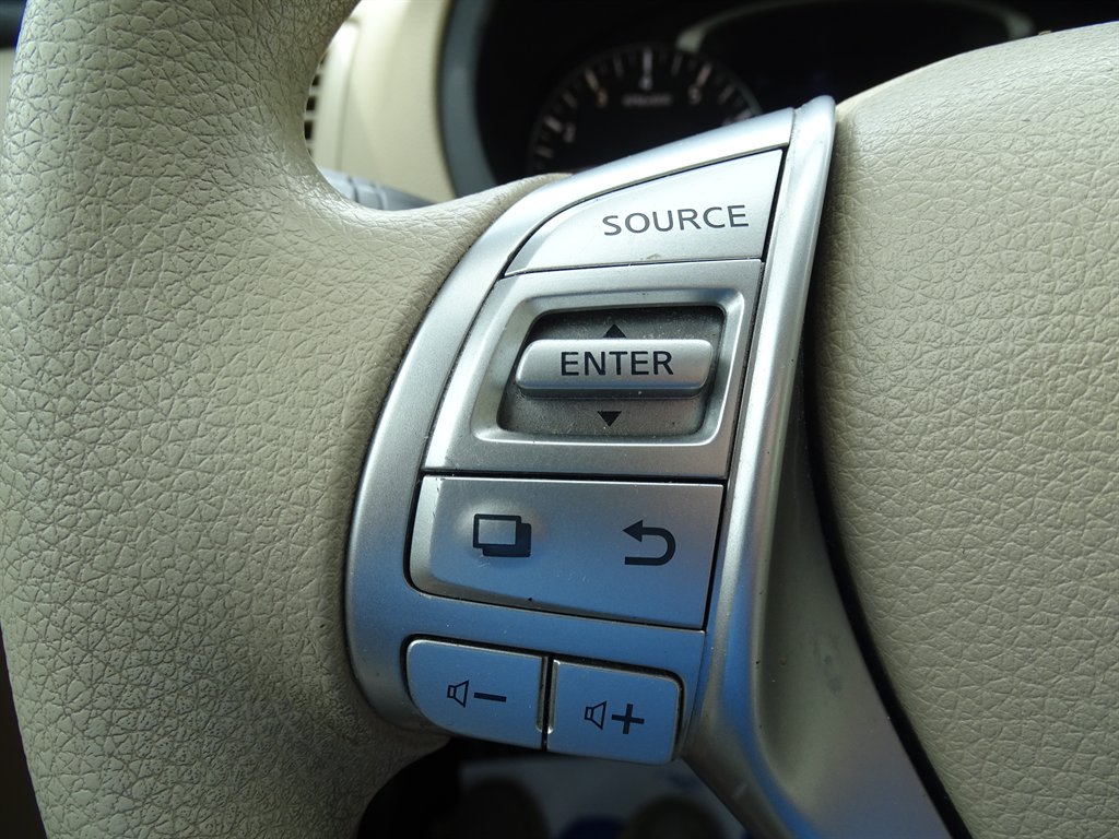 2016 Nissan Altima S photo