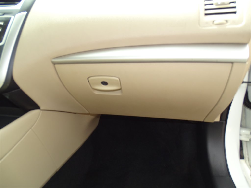 2016 Nissan Altima S photo