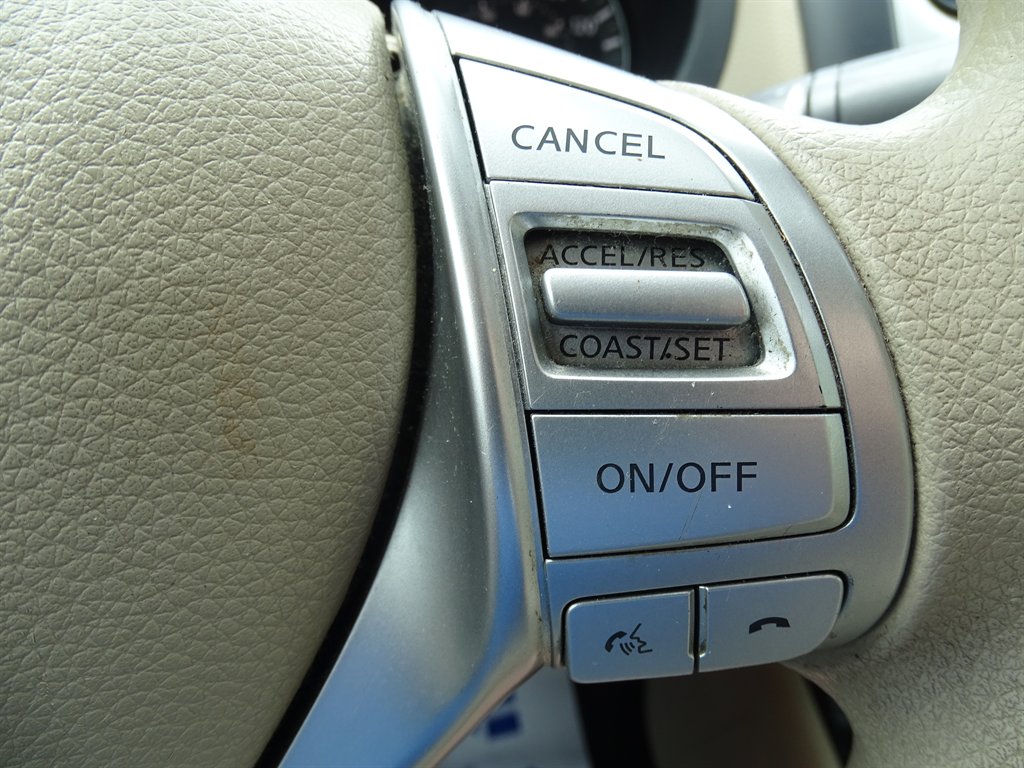 2016 Nissan Altima S photo