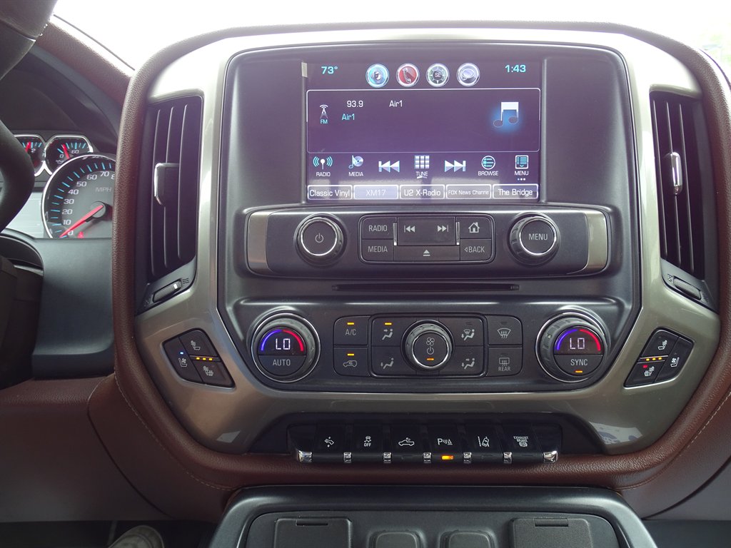 2019 Chevrolet Silverado 3500 High Country photo