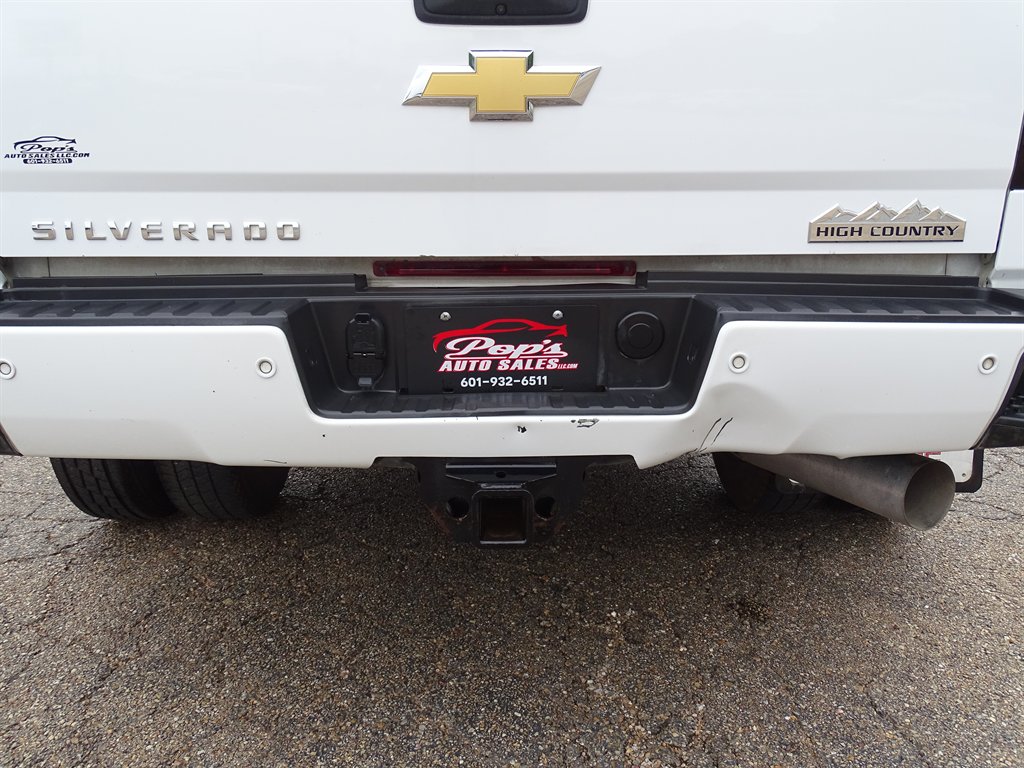 2019 Chevrolet Silverado 3500 High Country photo