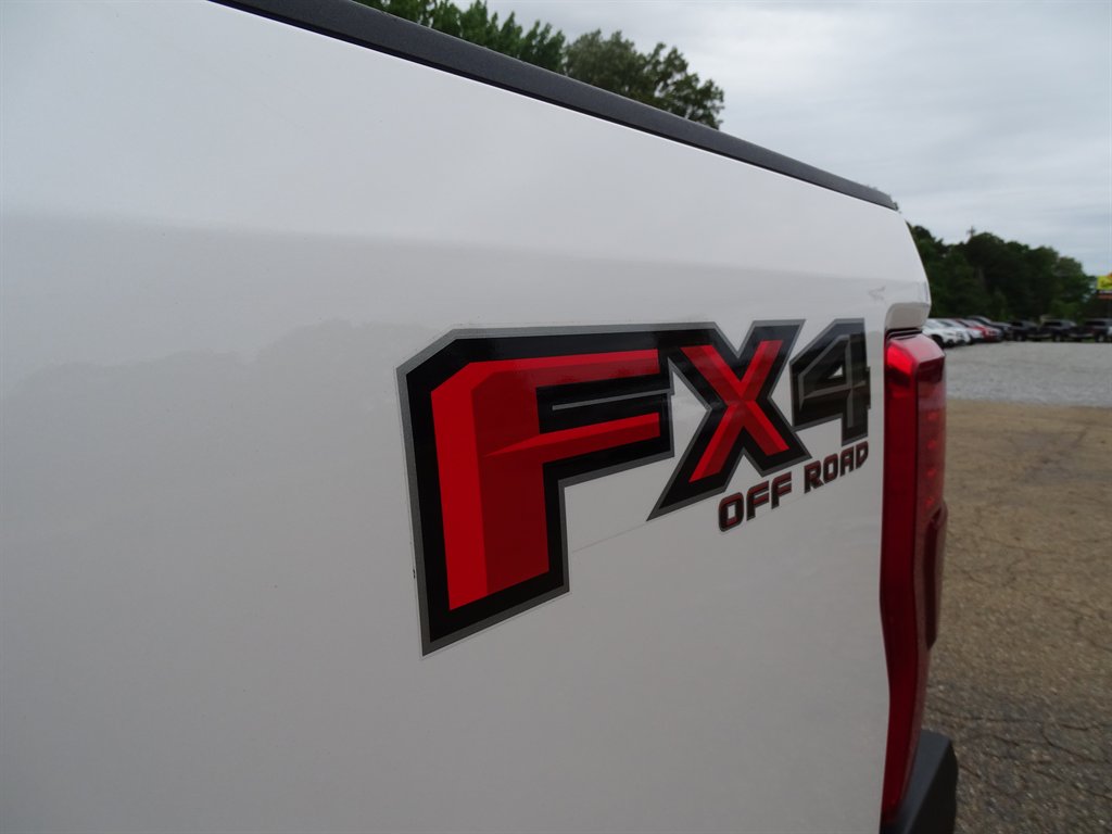 2017 Ford F250sd Lariat photo