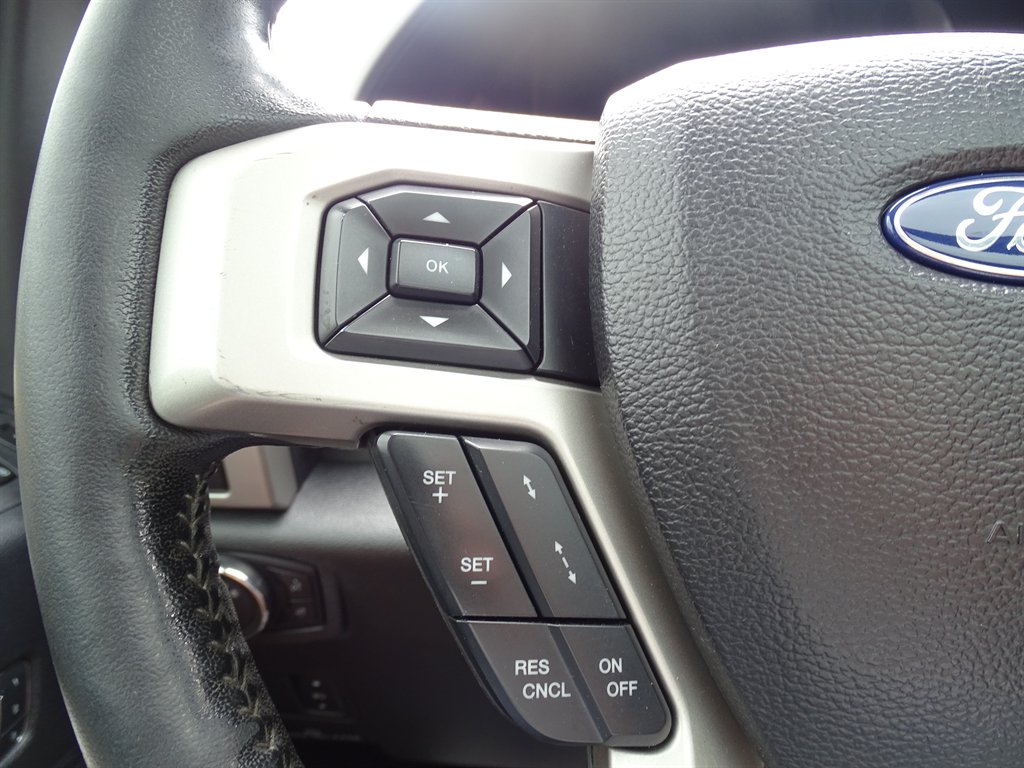2017 Ford F250sd Lariat photo