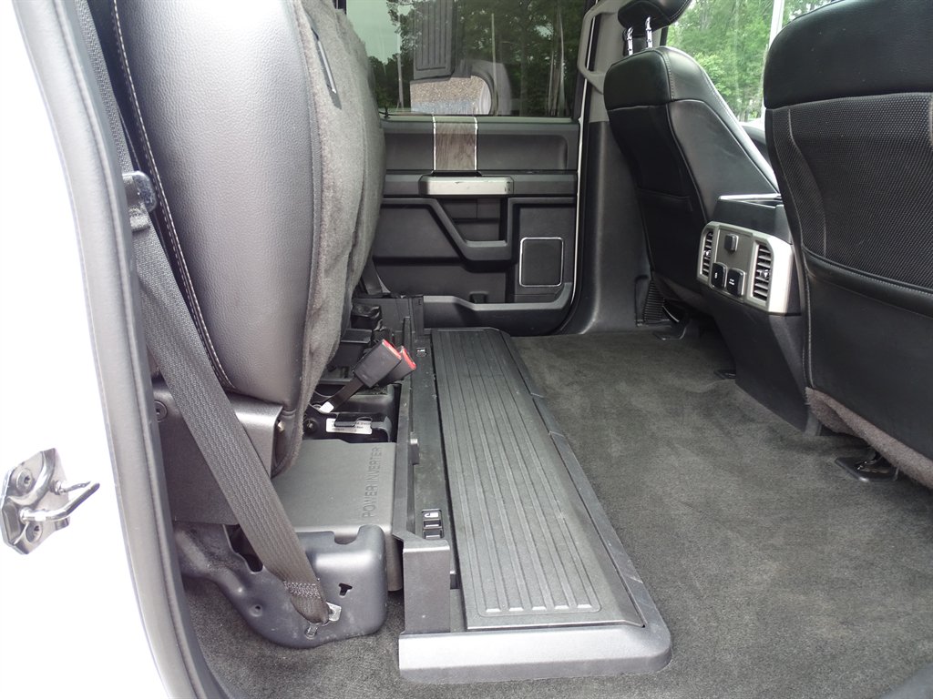 2017 Ford F250sd Lariat photo