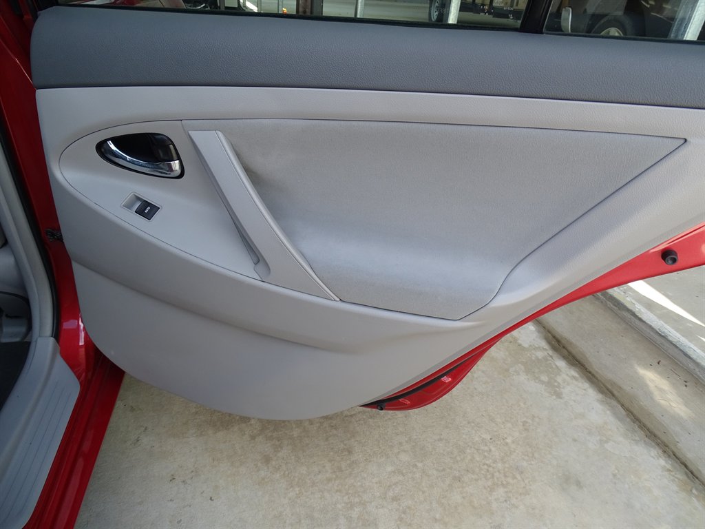 2010 Toyota Camry photo