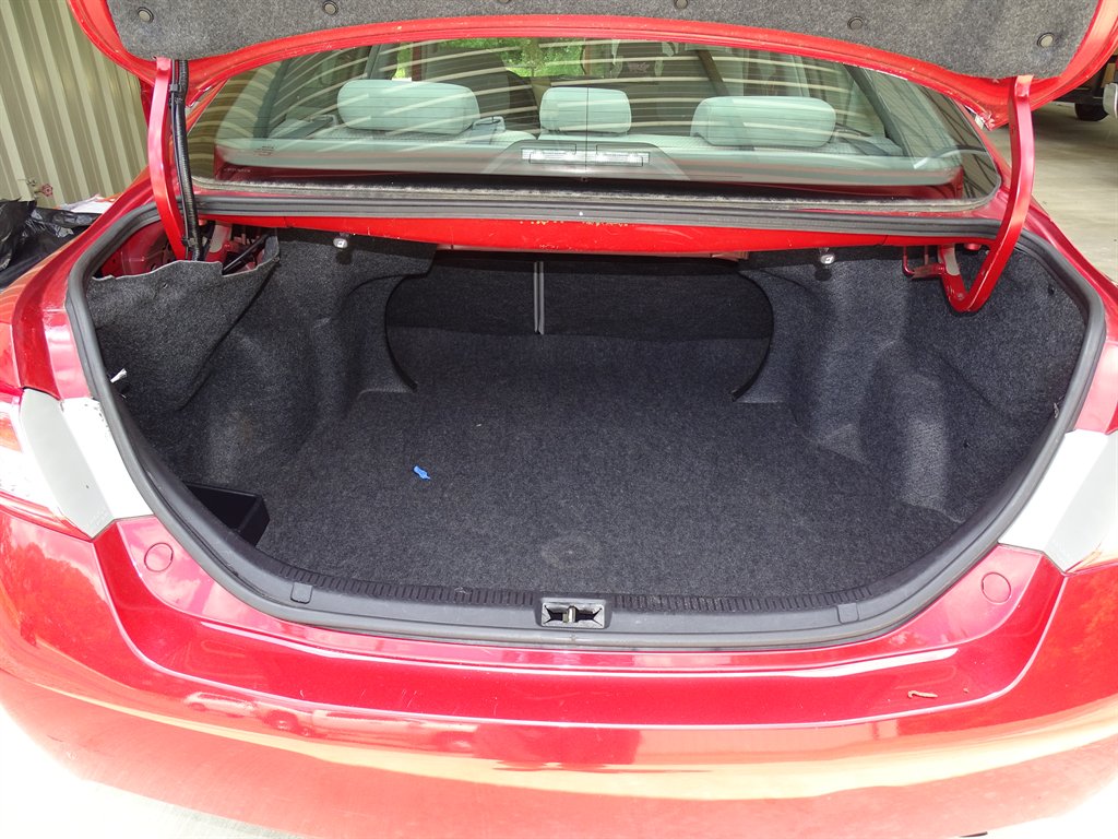 2010 Toyota Camry photo