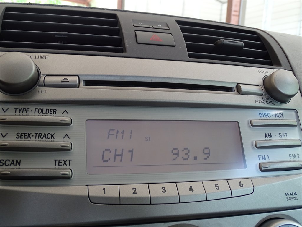 2010 Toyota Camry photo
