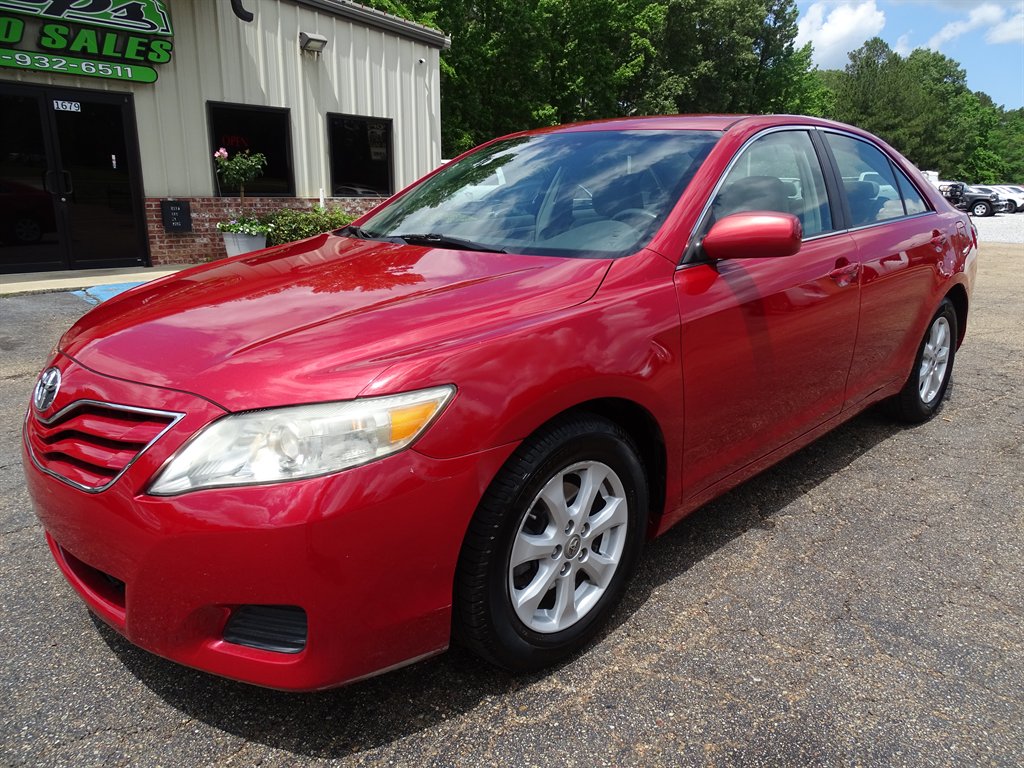 The 2010 Toyota Camry photos