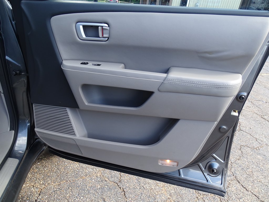 2011 Honda Pilot EX-L w/DVD photo