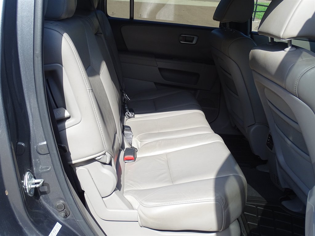 2011 Honda Pilot EX-L w/DVD photo