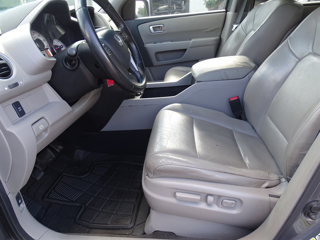 2011 Honda Pilot EX-L w/DVD photo