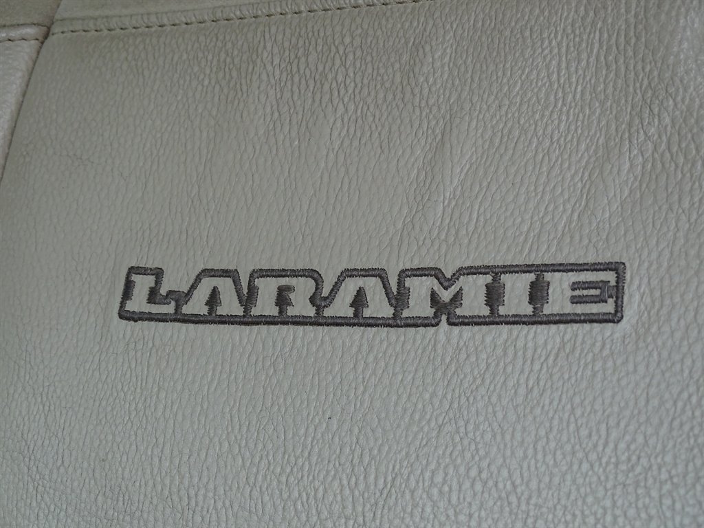 2021 RAM 3500 CAB/Chassis Laramie photo