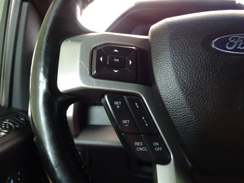 2017 Ford F350sd Platinum photo