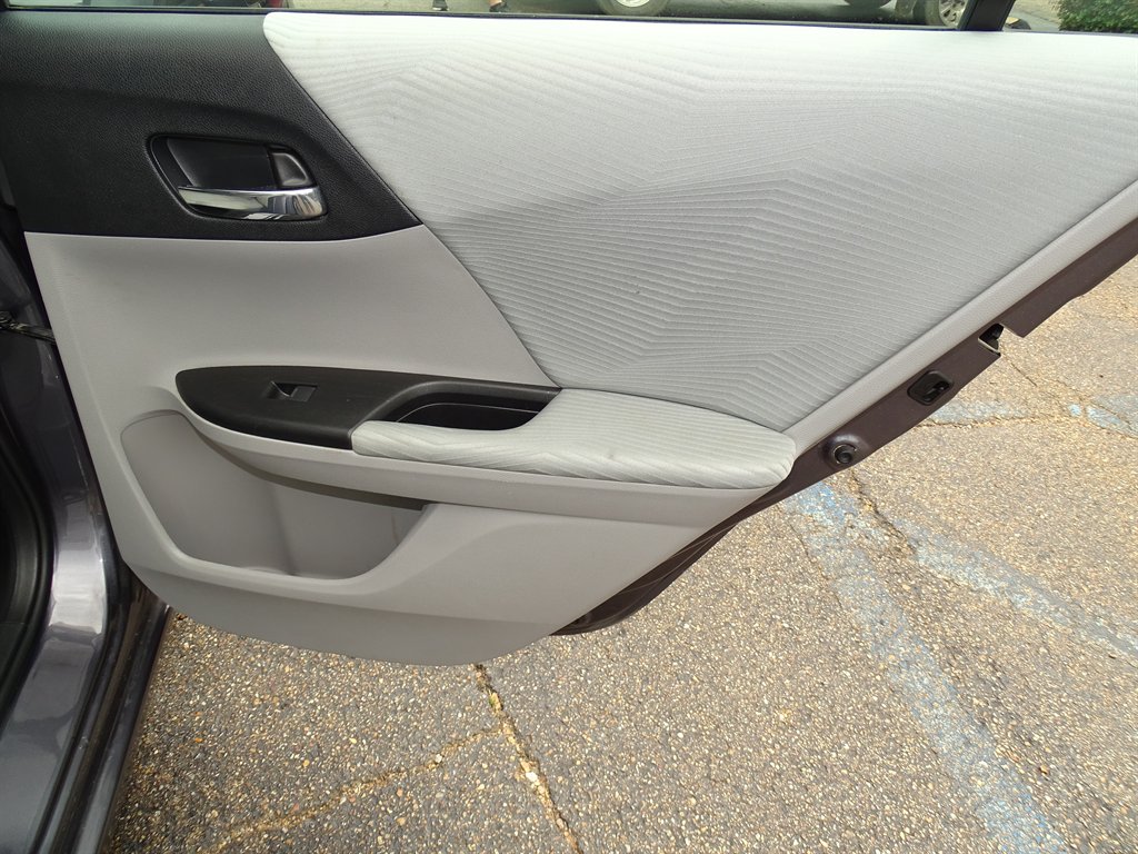 2015 Honda Accord LX photo