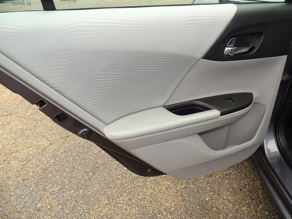 2015 Honda Accord LX photo