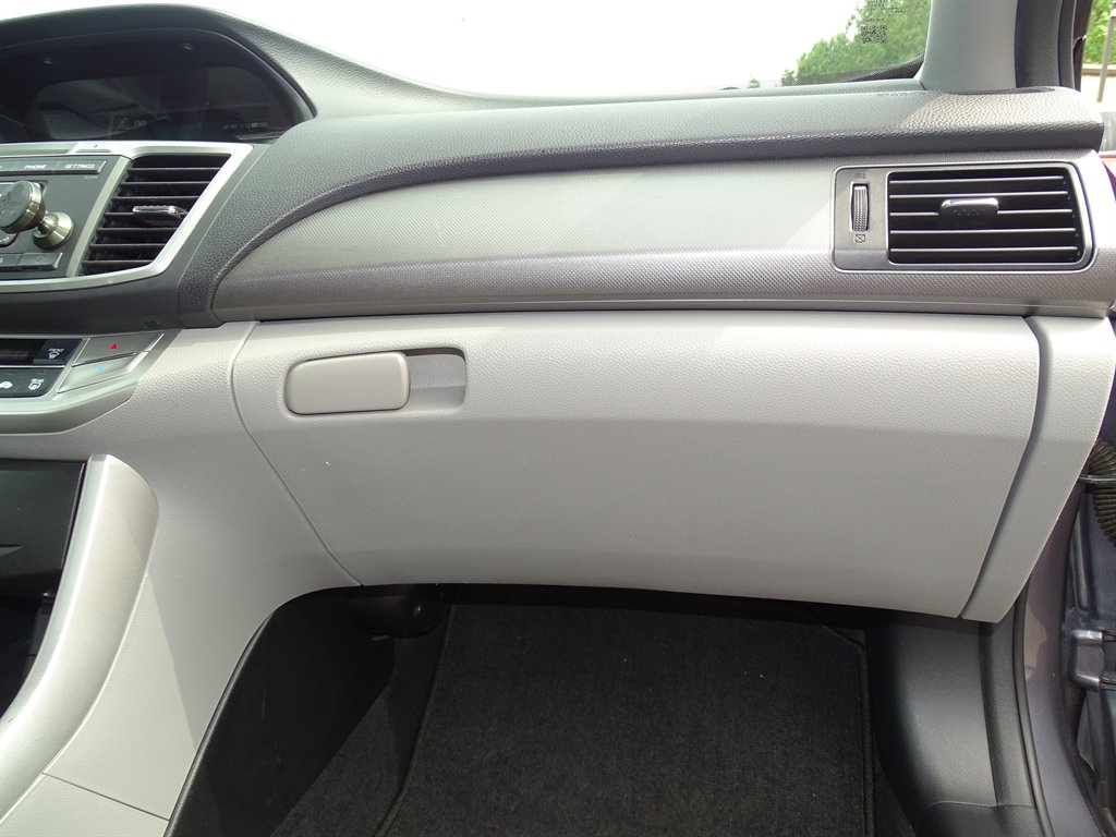 2015 Honda Accord LX photo