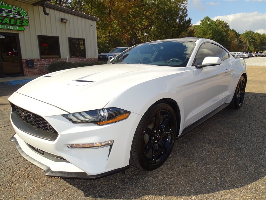 2020 Ford Mustang EcoBoost