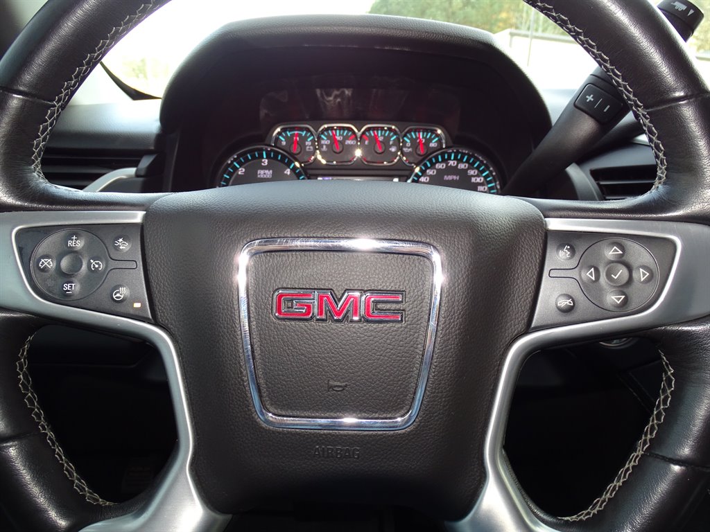 2020 GMC Yukon - $26,999