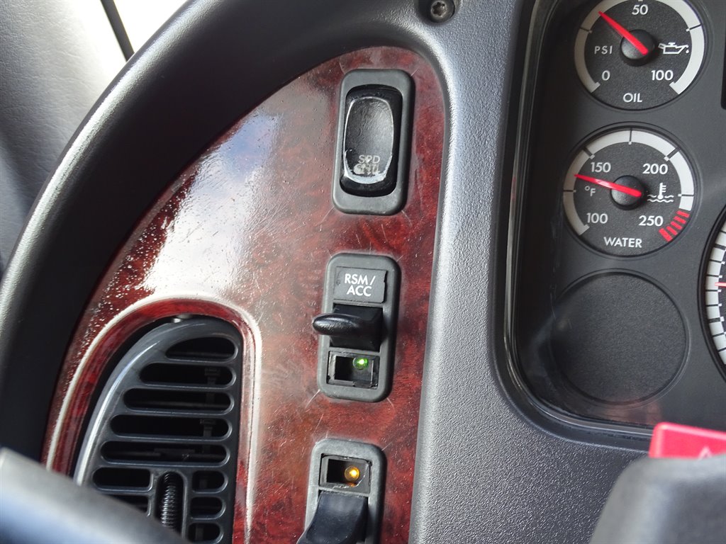 2014 Freightliner M2 - $21,999