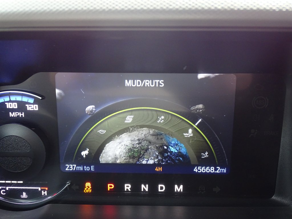 2023 Ford Bronco - $37,999
