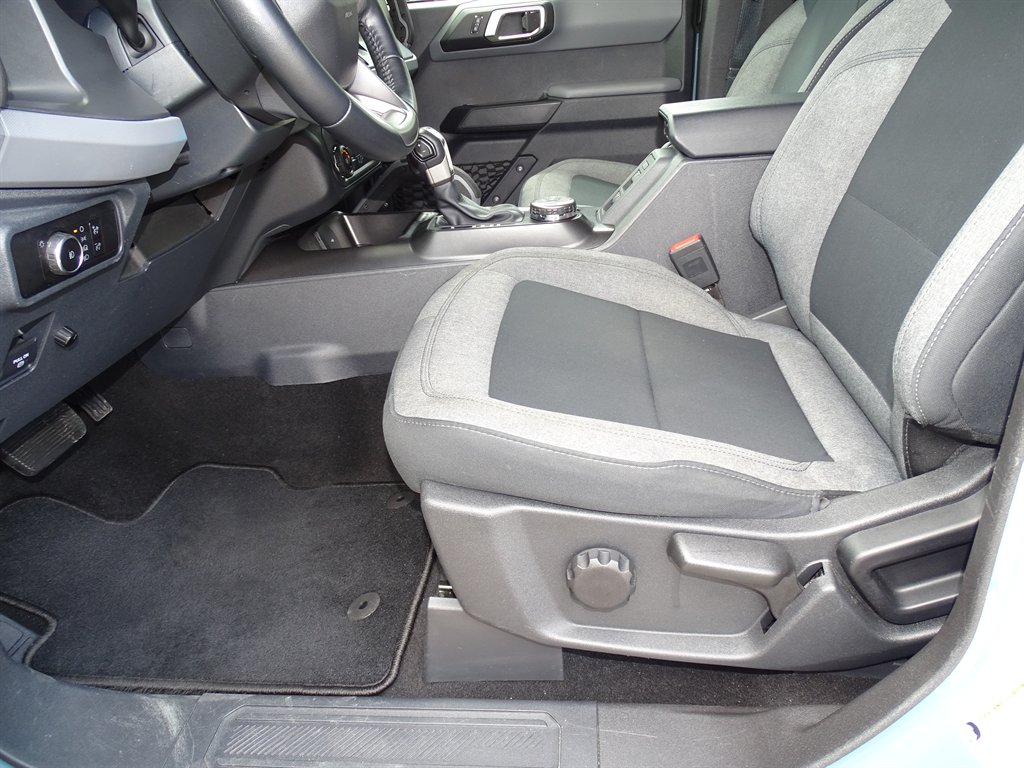 2023 Ford Bronco - $37,999
