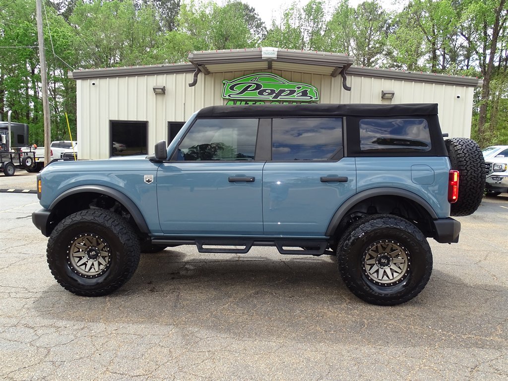 2023 Ford Bronco - $37,999