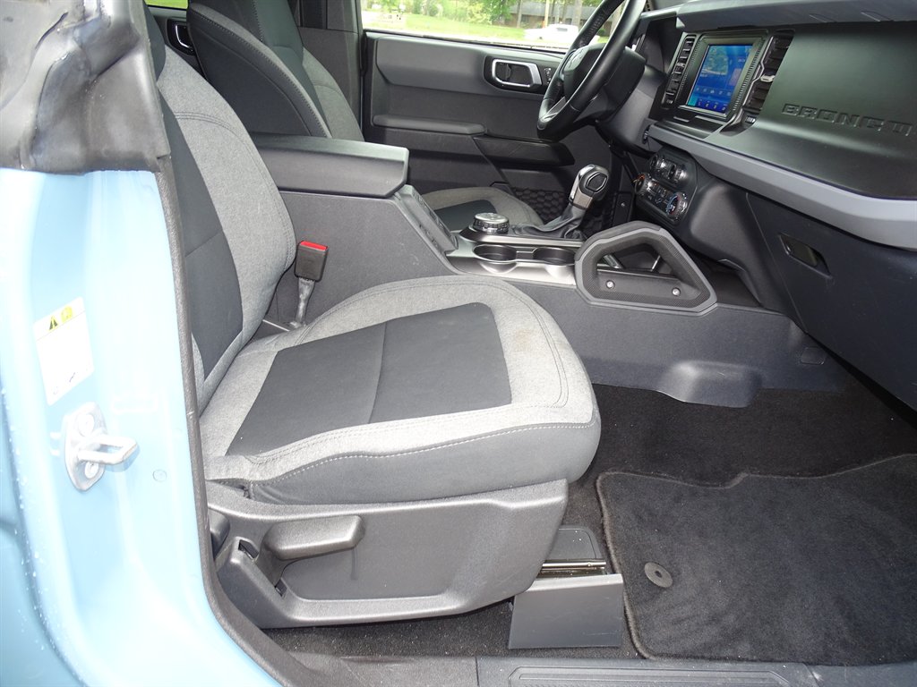 2023 Ford Bronco - $37,999