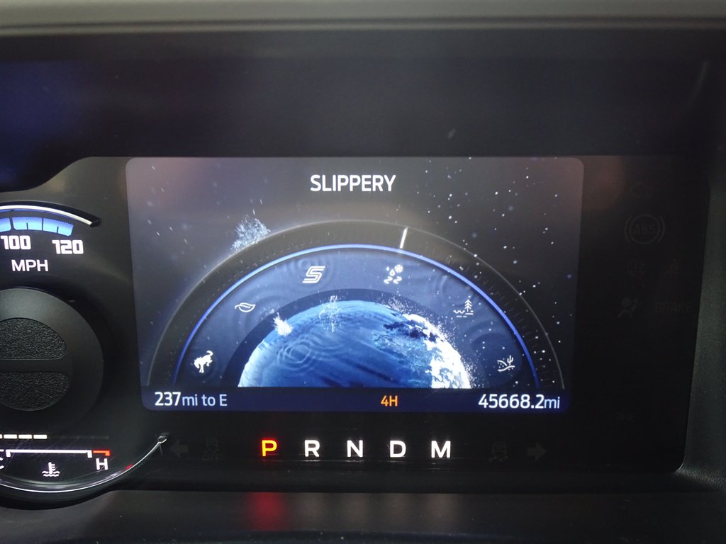 2023 Ford Bronco - $37,999