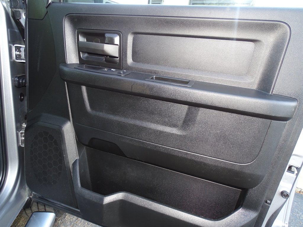 2024 Ram 2500 - $47,999