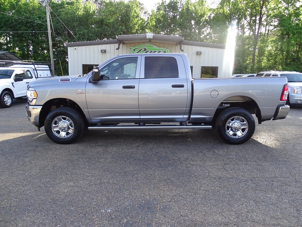 2024 Ram 2500 - $47,999