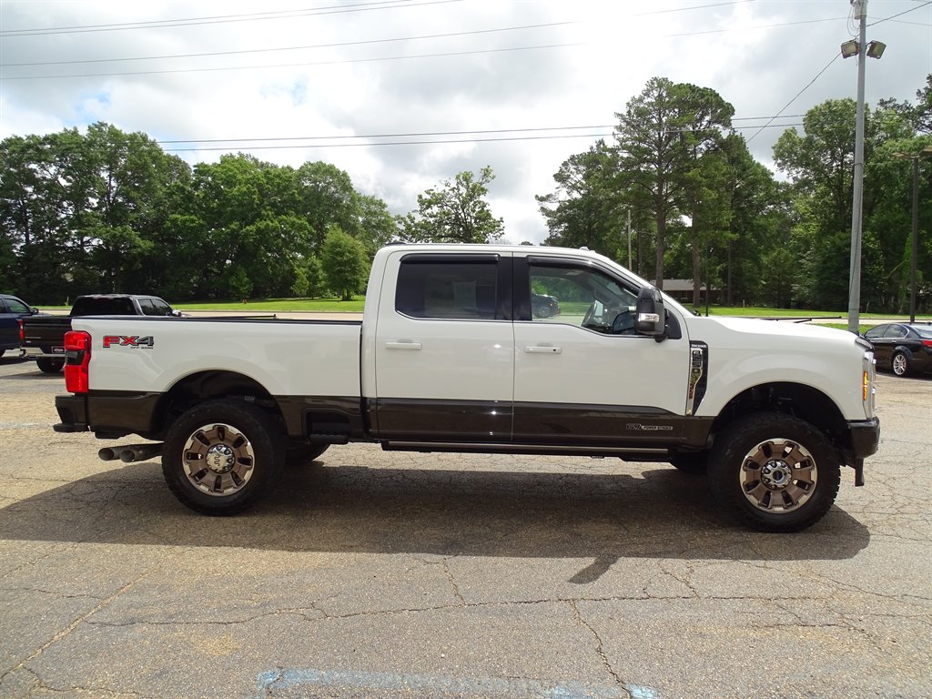 2025 Ford F250
