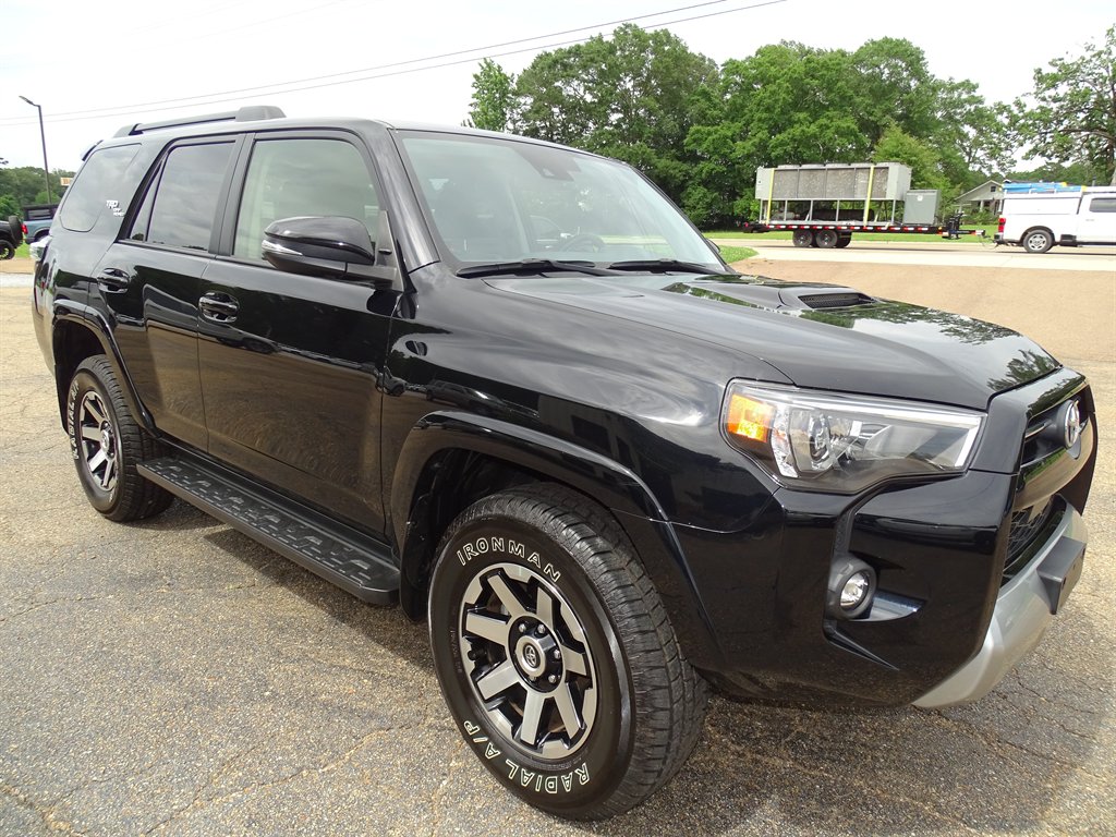 2024 Toyota 4Runner - $42,999
