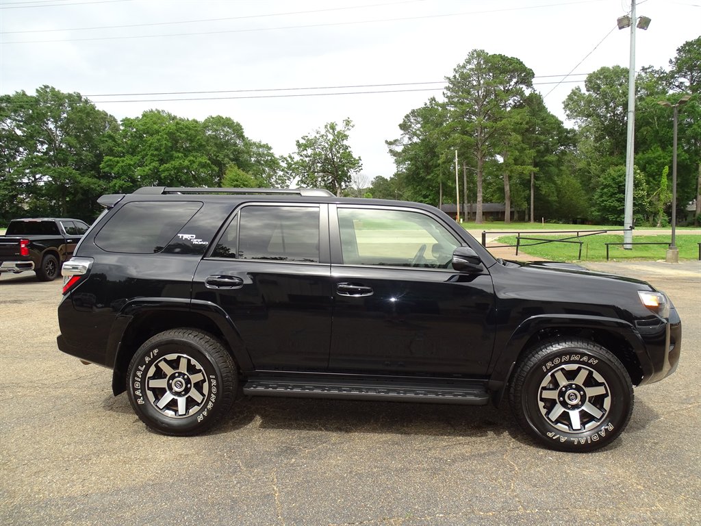2024 Toyota 4Runner - $42,999