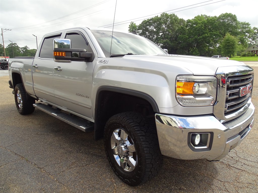 2016 GMC Sierra - $39,999