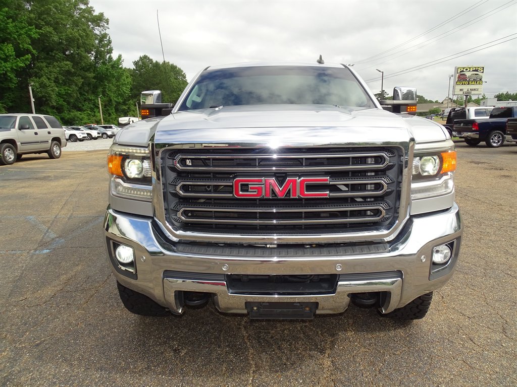 2016 GMC Sierra - $39,999