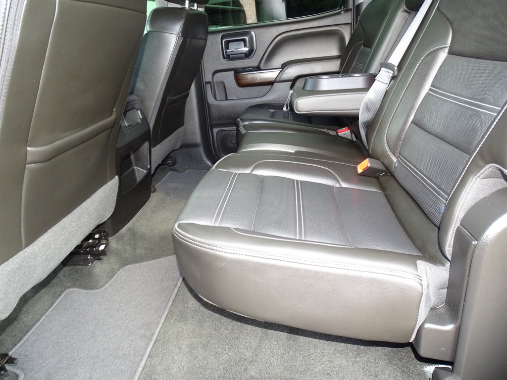 2018 GMC Sierra - $45,999