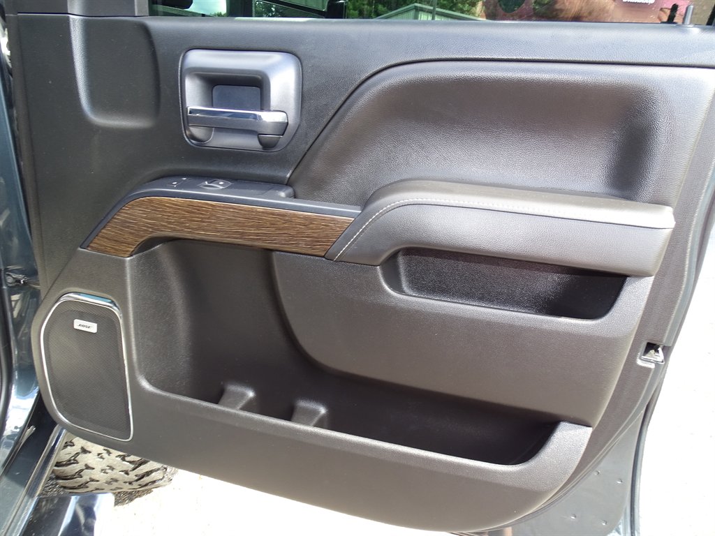 2018 GMC Sierra - $45,999