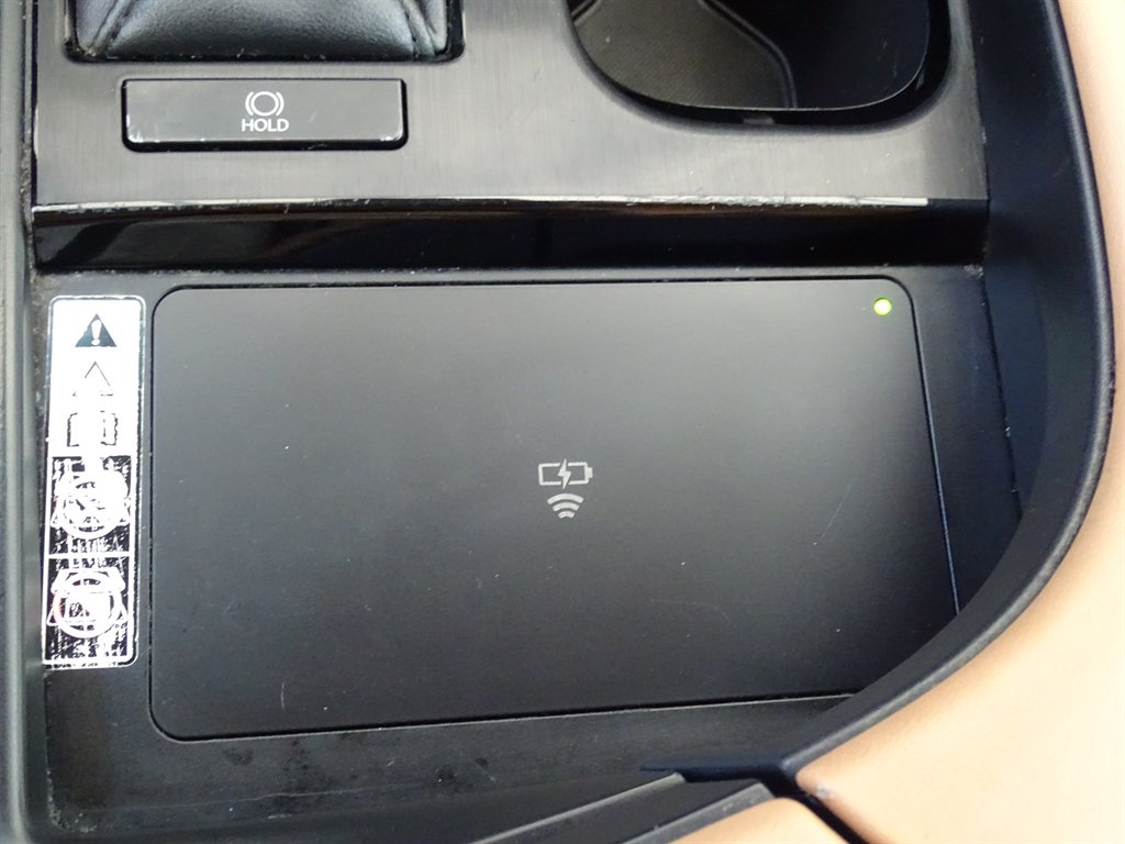 2023 Lexus ES - $34,999