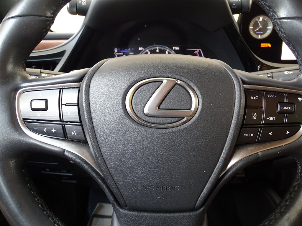 2023 Lexus ES - $34,999
