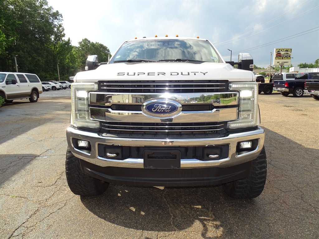 2017 Ford F-250 - $43,999