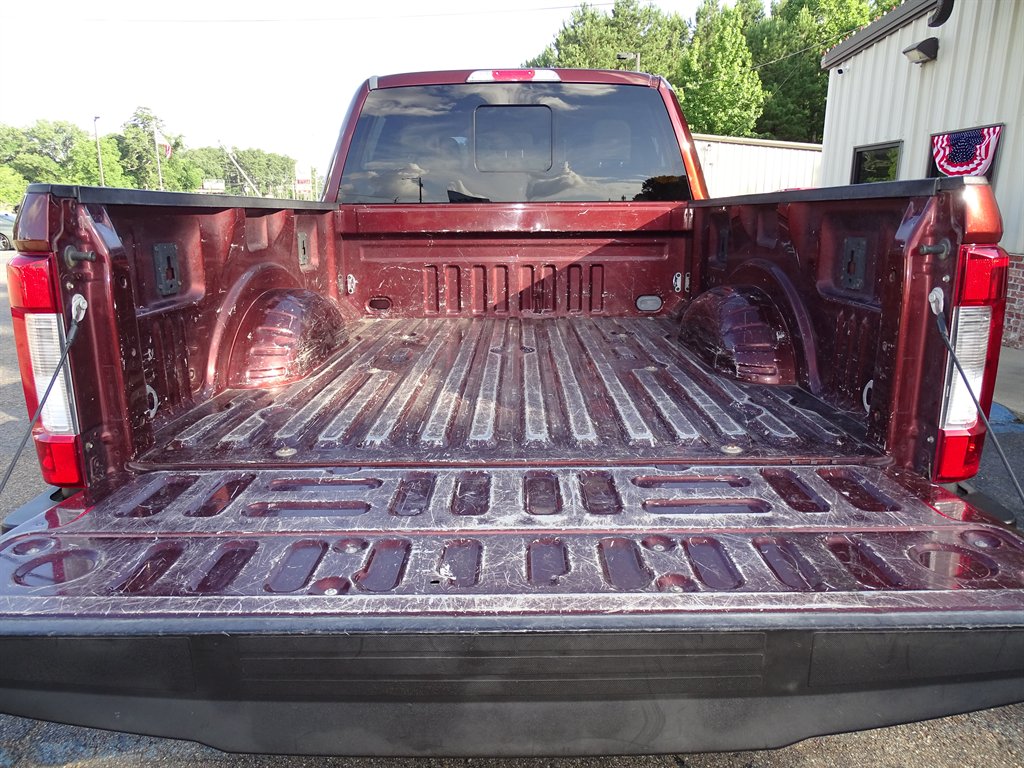 2017 Ford F-250 - $42,999