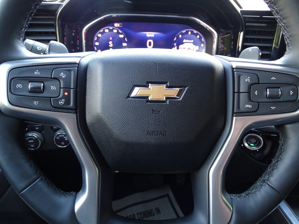 2025 Chevrolet Silverado 1500 - $47,999